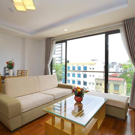 Investland In Truc Bach & Serviced Apartment هانوي المظهر الخارجي الصورة
