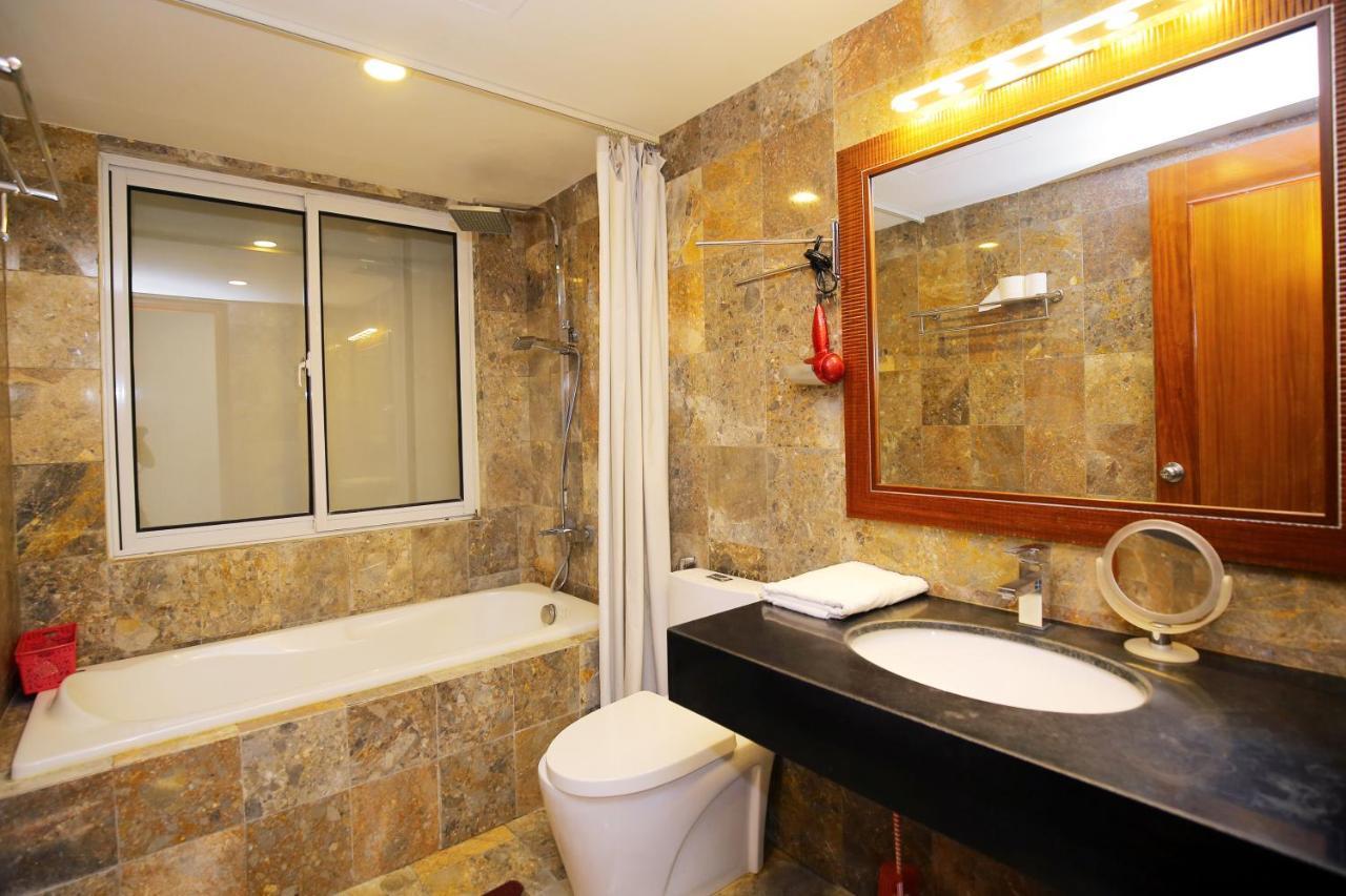 Investland In Truc Bach & Serviced Apartment هانوي المظهر الخارجي الصورة